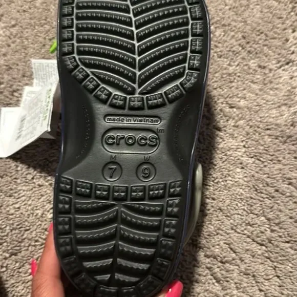 Fortnite crocs!!Men’s size 7. Women’s 9 One of a kind. NWT